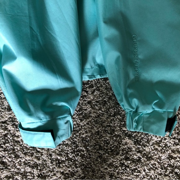 Guides Choice waterproof wind/rain Jacket - Picture 9 of 10